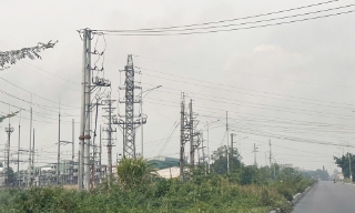 Tăng cường các giải pháp giảm thiểu tai nạn điện và vi phạm hành lang an toàn lưới điện cao áp